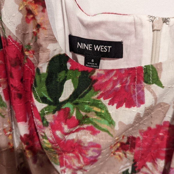 NWT Nine West Floral Dress - Picture 2 of 6